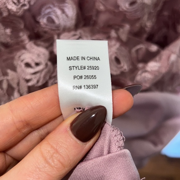 Lulu’s Jacqueline Lavender Floral Embroidered Backless Midi Dress - Picture 7 of 8